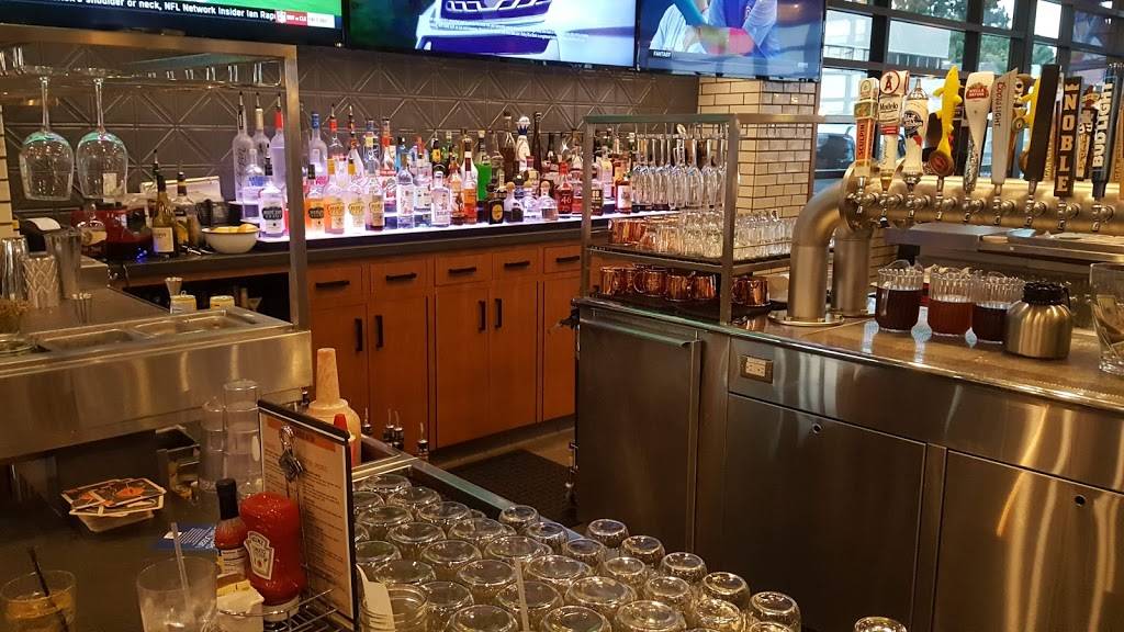 Mamas Comfort Food & Cocktails | restaurant | 11122 Los Alamitos Blvd, Los Alamitos, CA 90720, USA | 5623576970 OR +1 562-357-6970