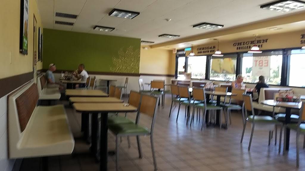 Del Taco | meal takeaway | 102 N Sunrise Way, Palm Springs, CA 92262, USA | 7603225143 OR +1 760-322-5143