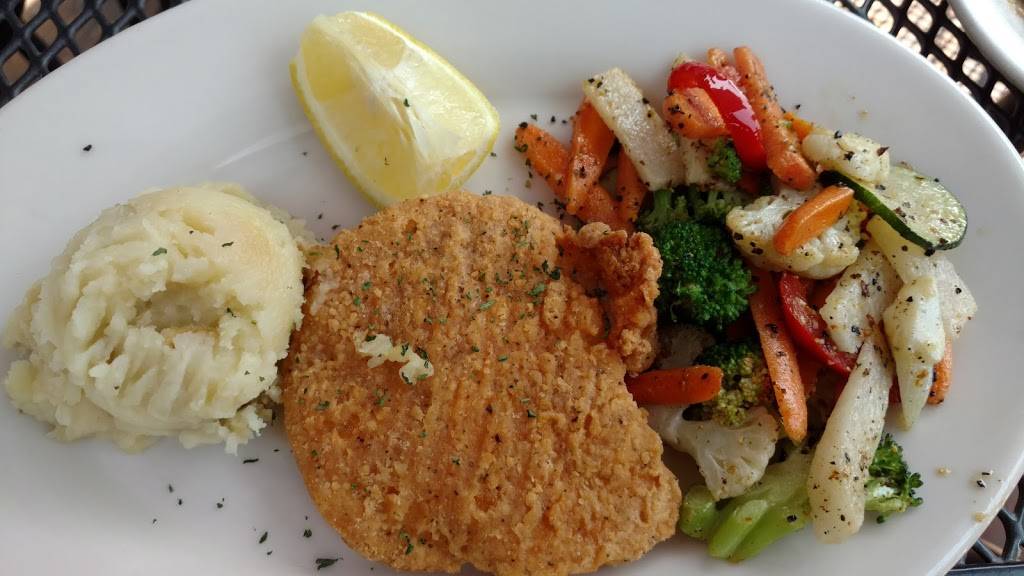 Gasthaus Bavarian Hunter | restaurant | 8390 Lofton Ave N, Stillwater, MN 55082, USA | 6514397128 OR +1 651-439-7128