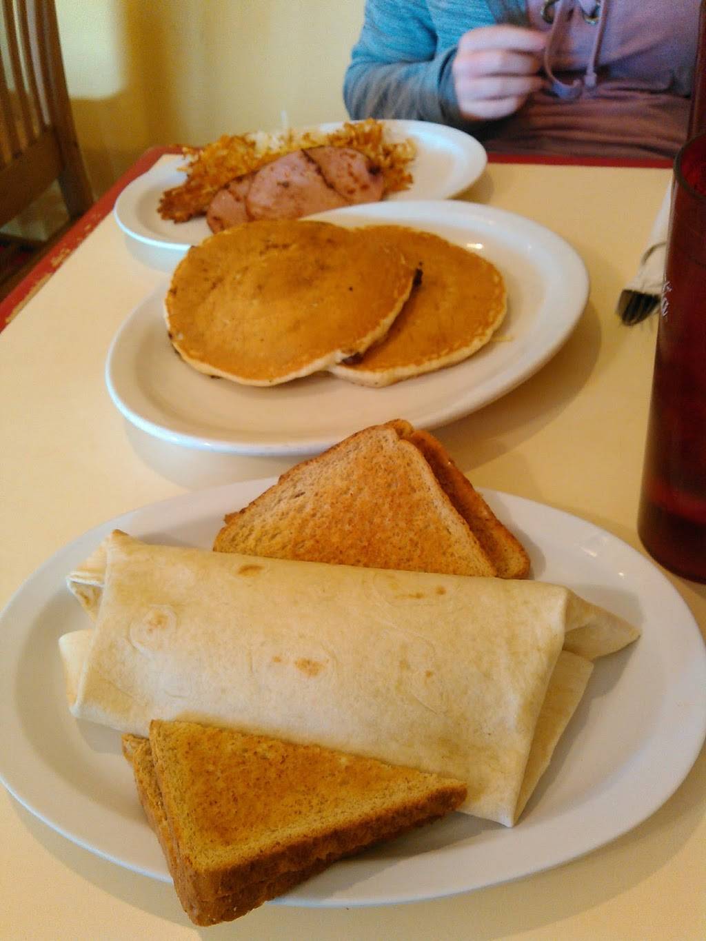 Main Street Diner | restaurant | 315 Main St, St Peters, MO 63376, USA | 6363976260 OR +1 636-397-6260