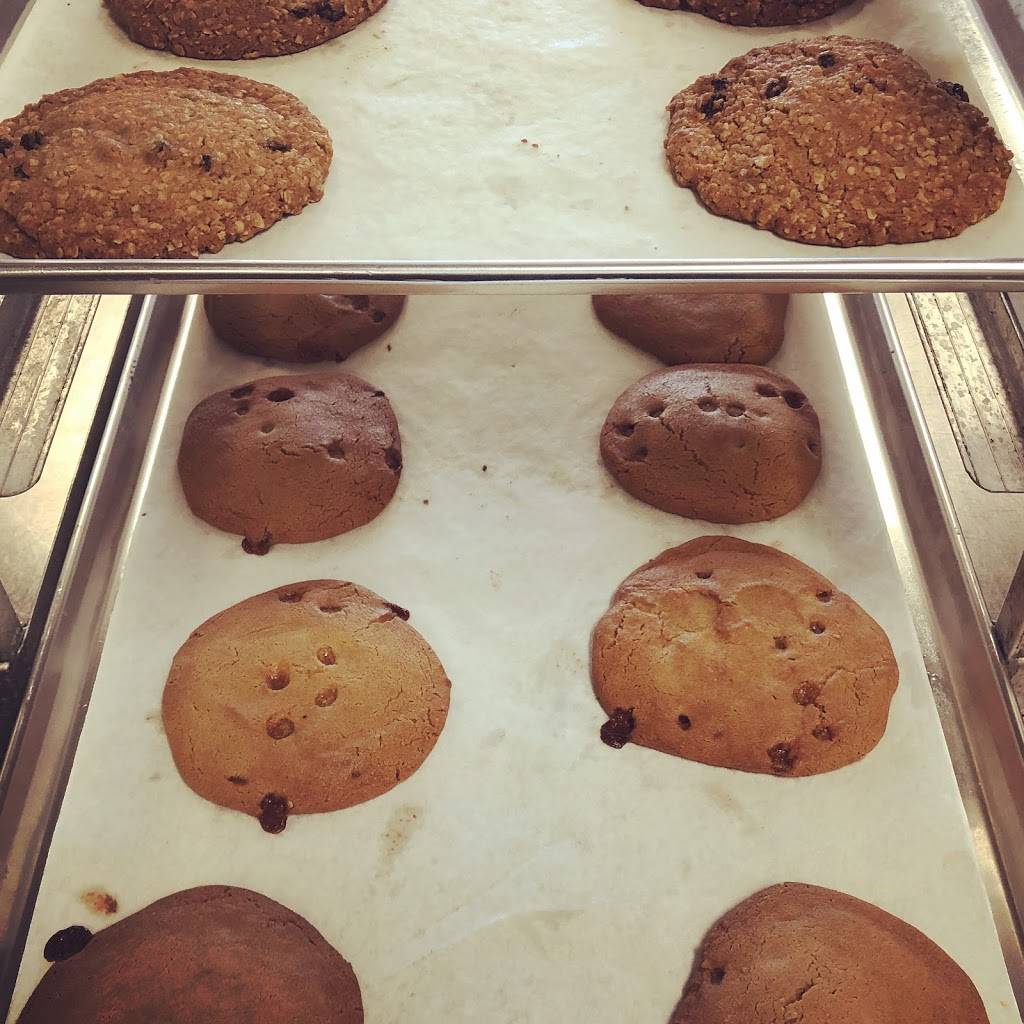 Krave Pizzeria | meal takeaway | 7743 Sashabaw Rd Suite D, Village of Clarkston, MI 48348, USA | 9478882010 OR +1 947-888-2010