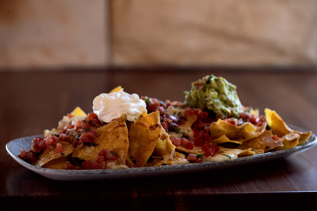 Caló Kitchen + Tequila | restaurant | 28141 Crown Valley Pkwy Suite A, Laguna Niguel, CA 92677, USA | 9494097380 OR +1 949-409-7380