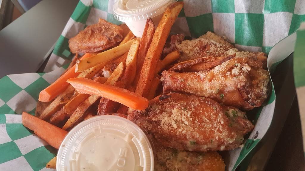 Southern Flair Pub House | restaurant | 1400 Kempsville Rd Suite 134, Chesapeake, VA 23320, USA | 7578424300 OR +1 757-842-4300