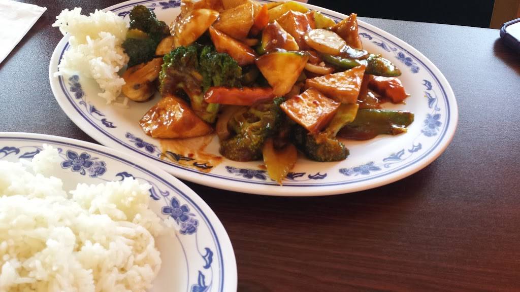 Green Jade | restaurant | 1109 Windsor Rd, Champaign, IL 61821, USA | 2173555988 OR +1 217-355-5988
