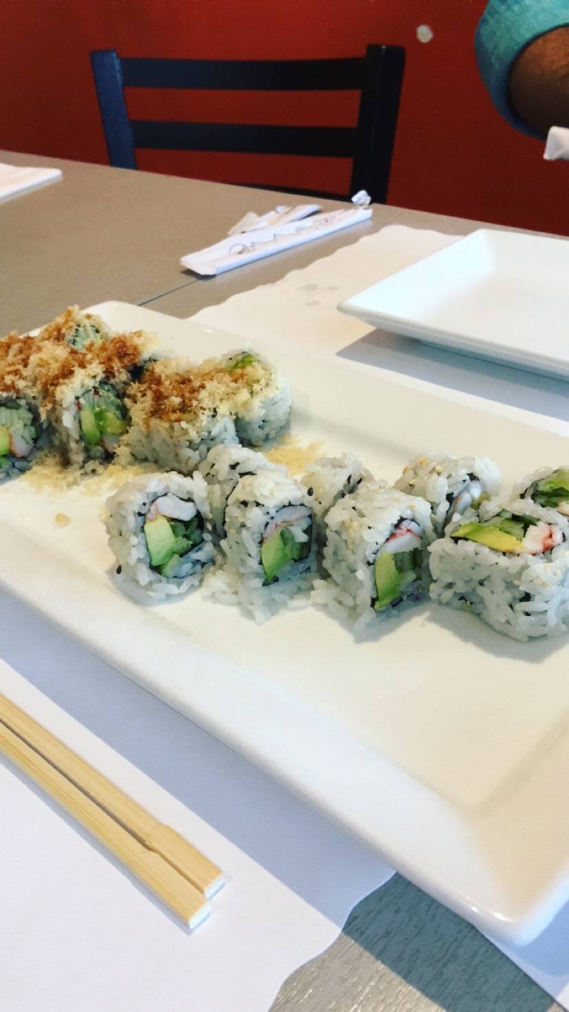 Orange Fish Sushi House | restaurant | 1107 Lorne Park Rd, Mississauga, ON L5H 3A1, Canada | 9052718880 OR +1 905-271-8880