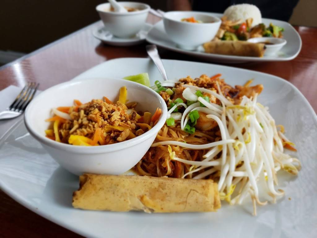 Thai Coconut Island | restaurant | 580 Hespeler Rd, Cambridge, ON N1R 6J8, Canada | 5196223200 OR +1 519-622-3200