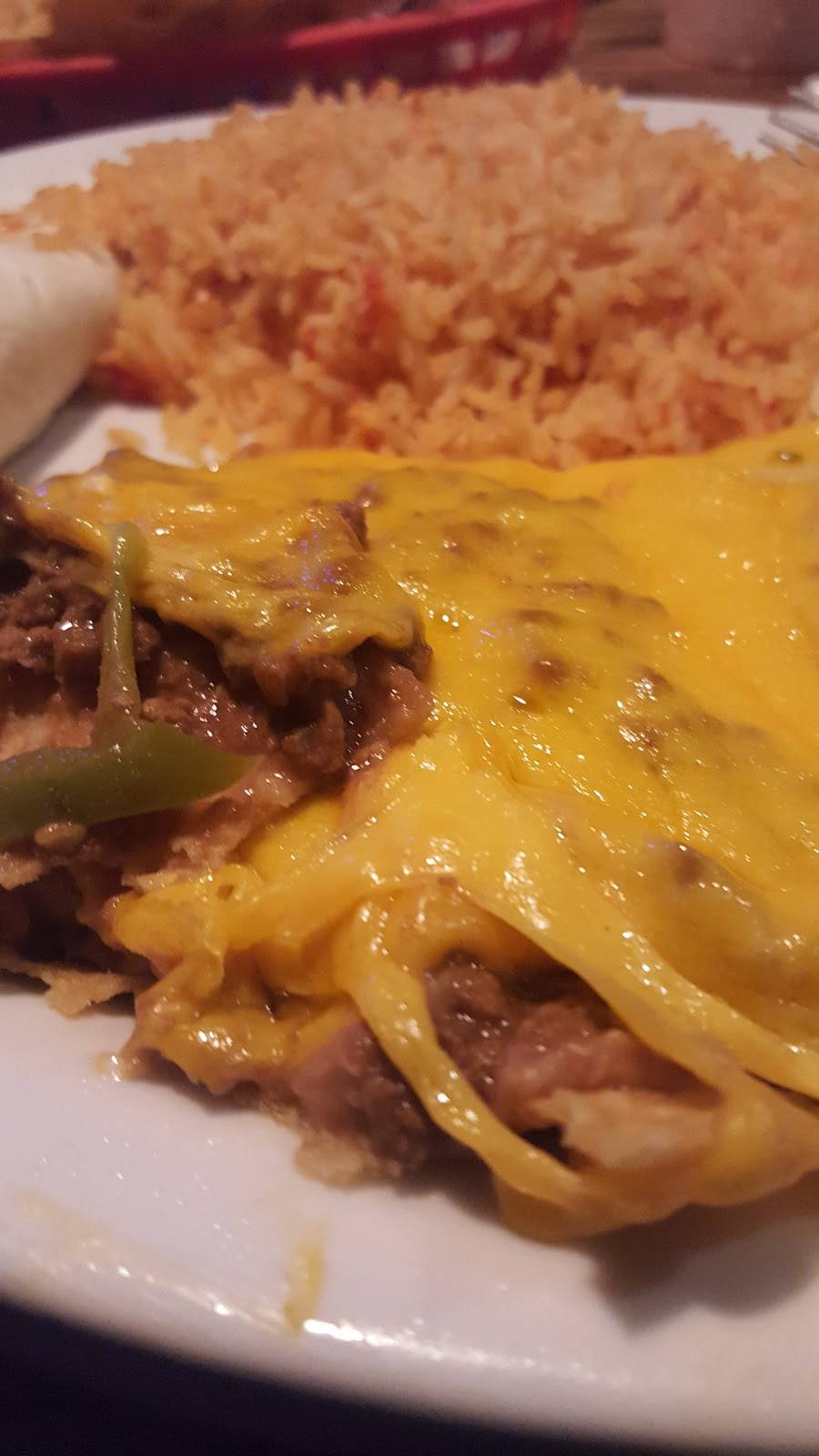 Pepes Mexican Restaurant | night club | 385 West U.S. Highway 6, Valparaiso, IN 46385, USA | 2197627666 OR +1 219-762-7666