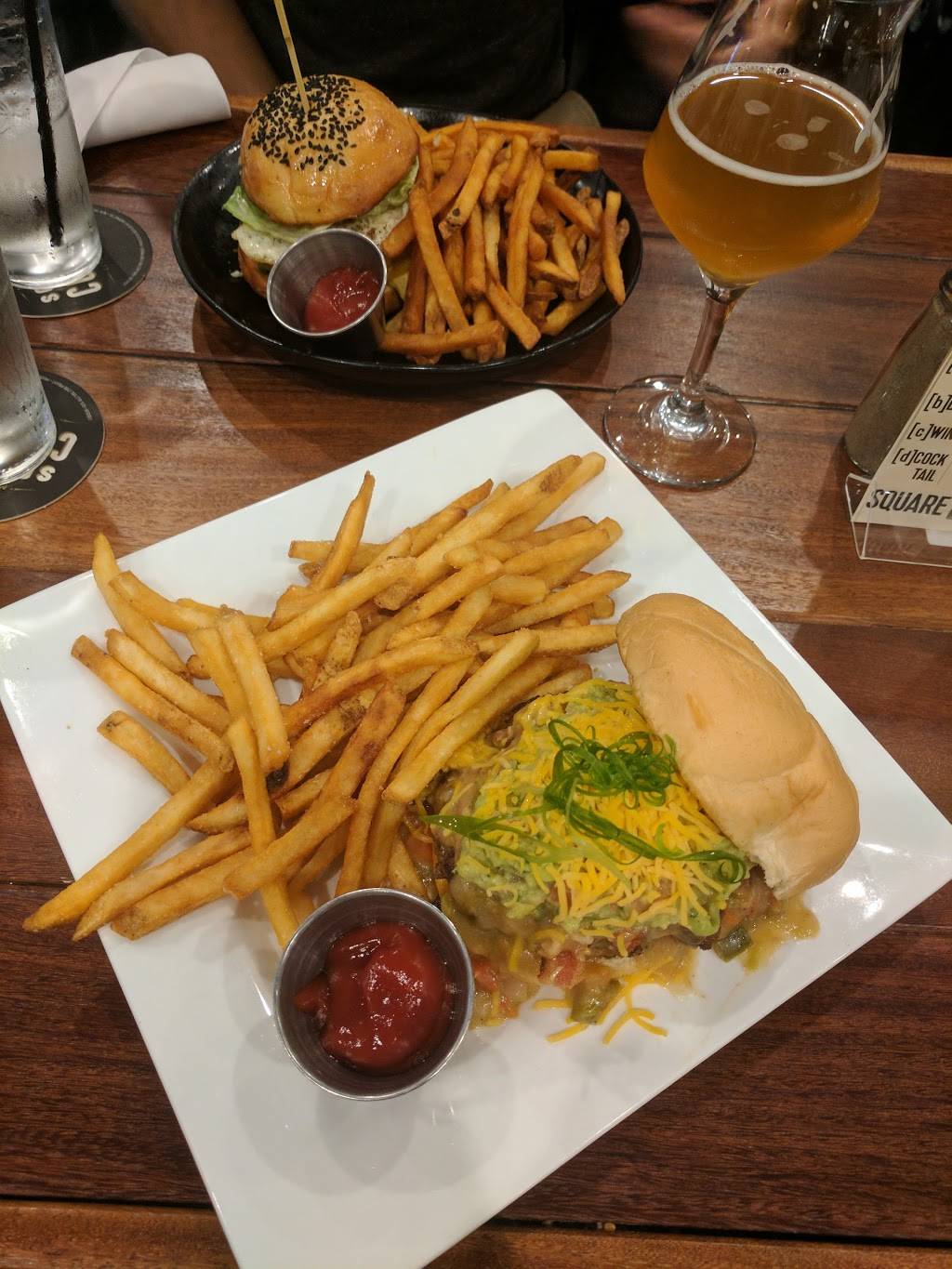 Square Barrels | restaurant | 1001 Bishop St #108, Honolulu, HI 96813, USA | 8085242747 OR +1 808-524-2747