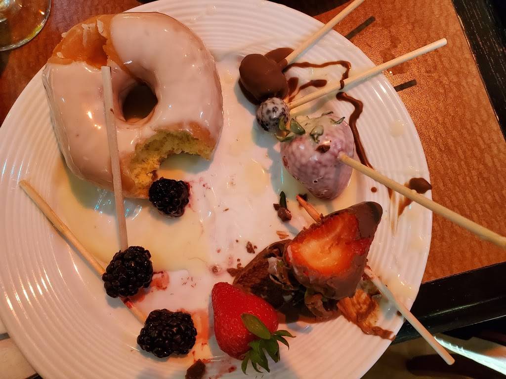 29 Pines Family Restaurant and Lodge Bar | restaurant | 5872 33rd Ave, Eau Claire, WI 54703, USA | 7158742929 OR +1 715-874-2929