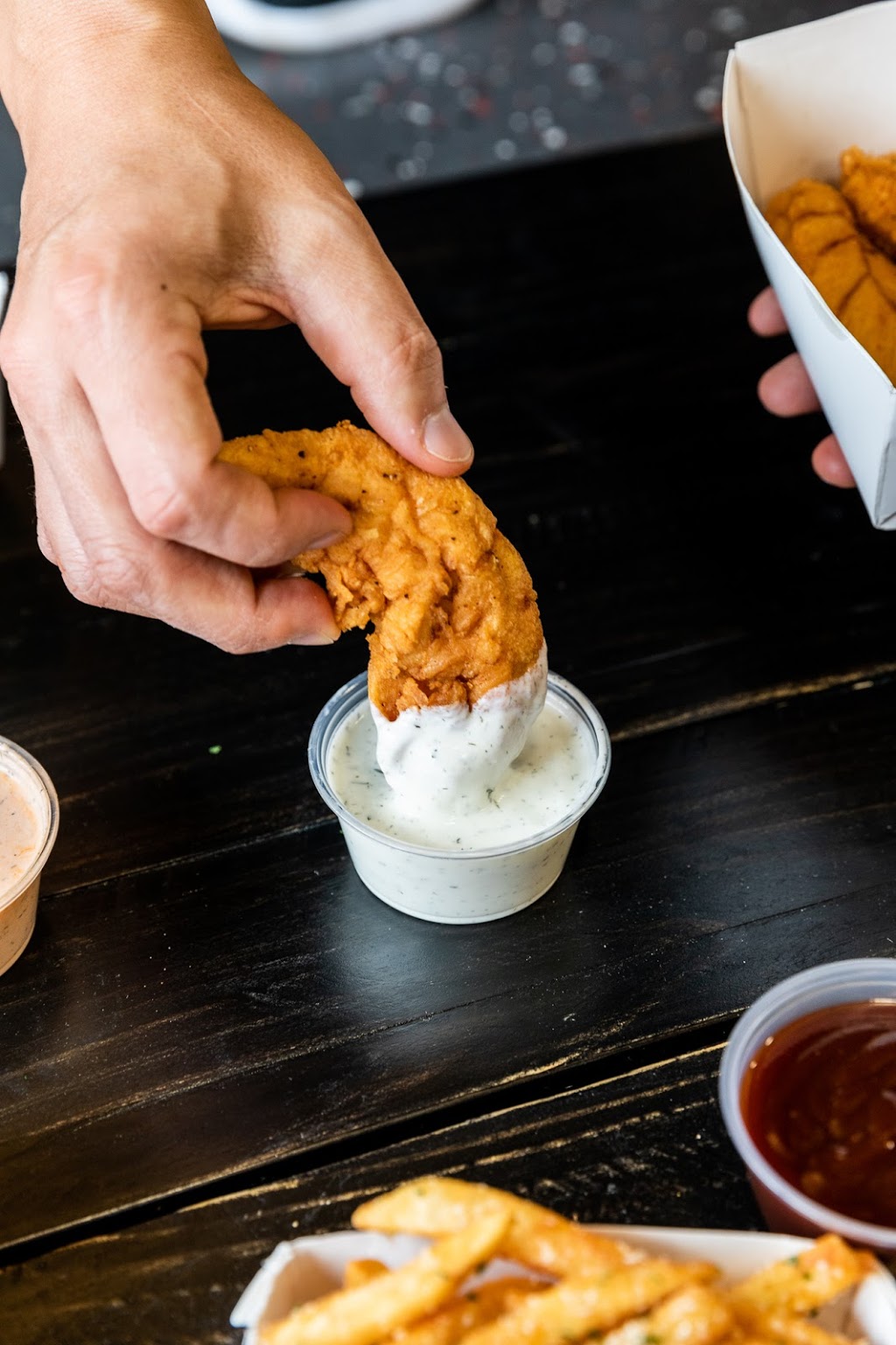 Wing Snob | restaurant | 1654 FM 423, Frisco, TX 75033, USA | 9729629464 OR +1 972-962-9464