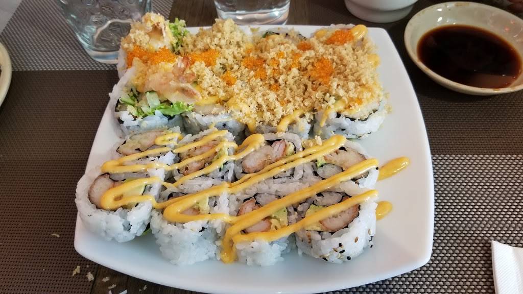 Sushi Garden | restaurant | 17915 Leslie St, Newmarket, ON L3Y 3E3, Canada | 9058300093 OR +1 905-830-0093