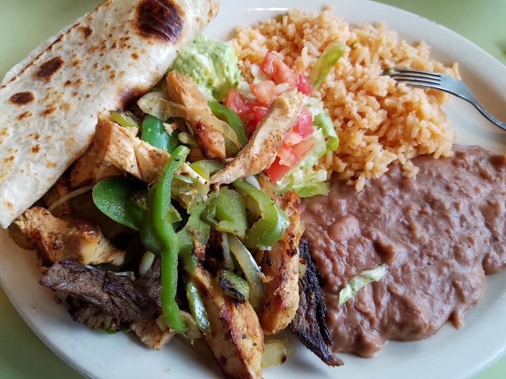 Tipicos | restaurant | 3118 W Northwest Hwy, Dallas, TX 75220, USA | 2143579296 OR +1 214-357-9296