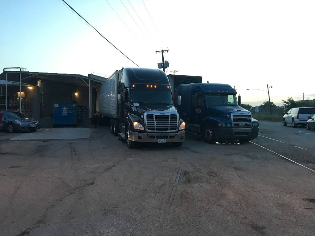 Buds Salads Inc | restaurant | 2428 Harrison Ave, Dallas, TX 75215, USA | 2144281200 OR +1 214-428-1200