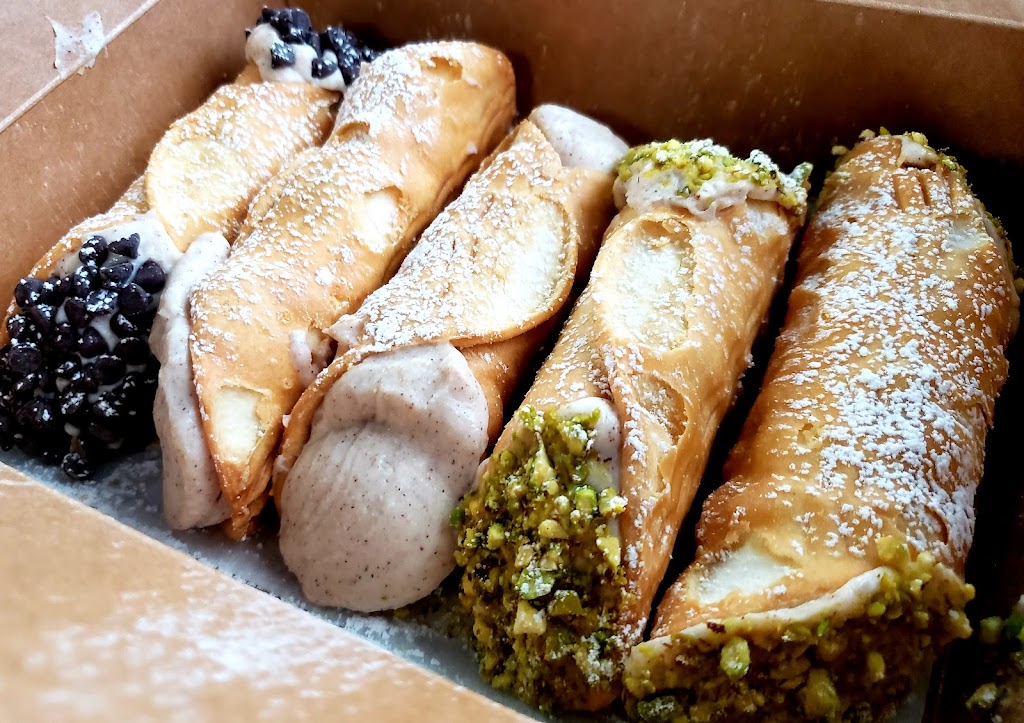 Di Abruzzo Italian Market | restaurant | 508 S Elm St Suite 105, Denton, TX 76201, USA | 9406001670 OR +1 940-600-1670