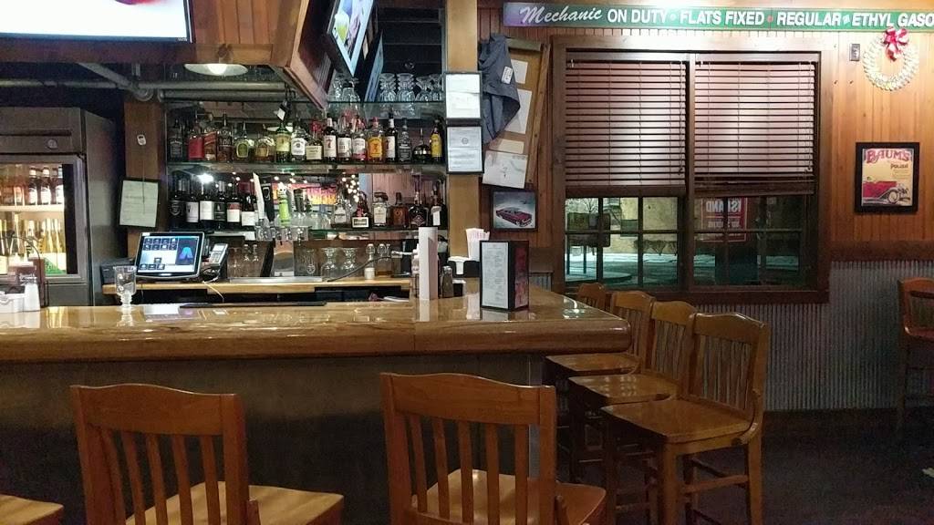 Famous Daves Bar-B-Que | restaurant | 4757 Monroe St, Toledo, OH 43623, USA | 4194757427 OR +1 419-475-7427