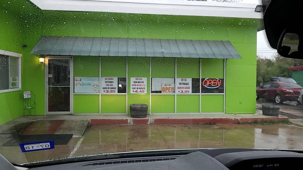 El Corral Lozano | restaurant | 902 College St, Bastrop, TX 78602, USA | 5123089276 OR +1 512-308-9276