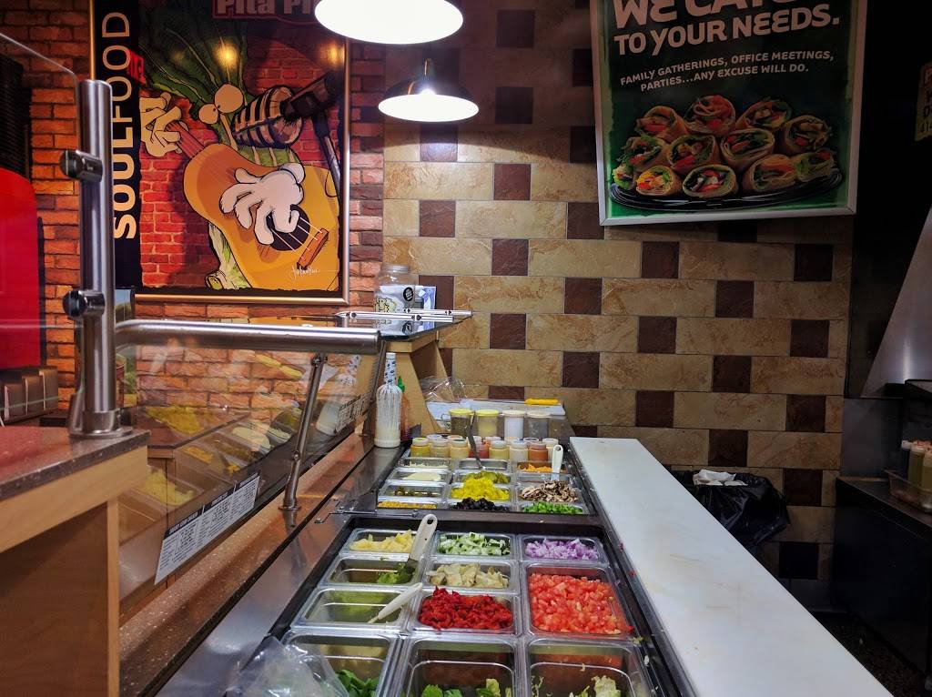 Pita Pit | restaurant | 2224 N Farwell Ave, Milwaukee, WI 53202, USA | 4147272720 OR +1 414-727-2720