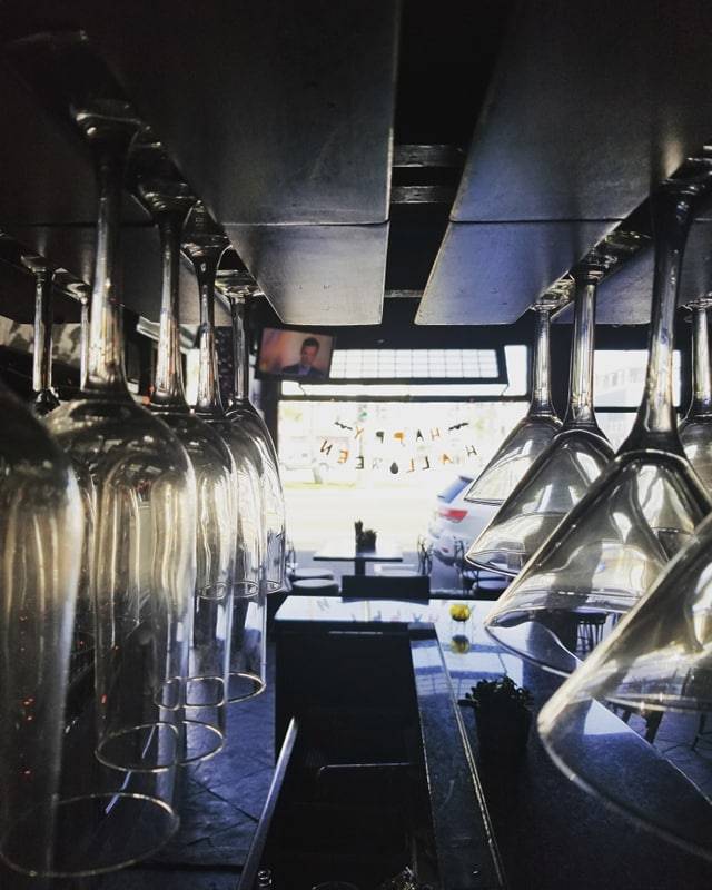 Hideaway | restaurant | 2307 W Balboa Blvd, Newport Beach, CA 92663, USA | 9496421073 OR +1 949-642-1073