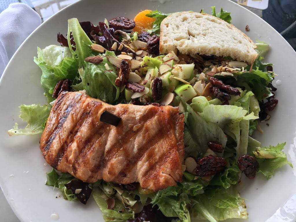 Boathouse Rotisserie & Raw Bar | restaurant | 1459 Riverside Dr #4312, Chattanooga, TN 37406, USA | 4236220122 OR +1 423-622-0122