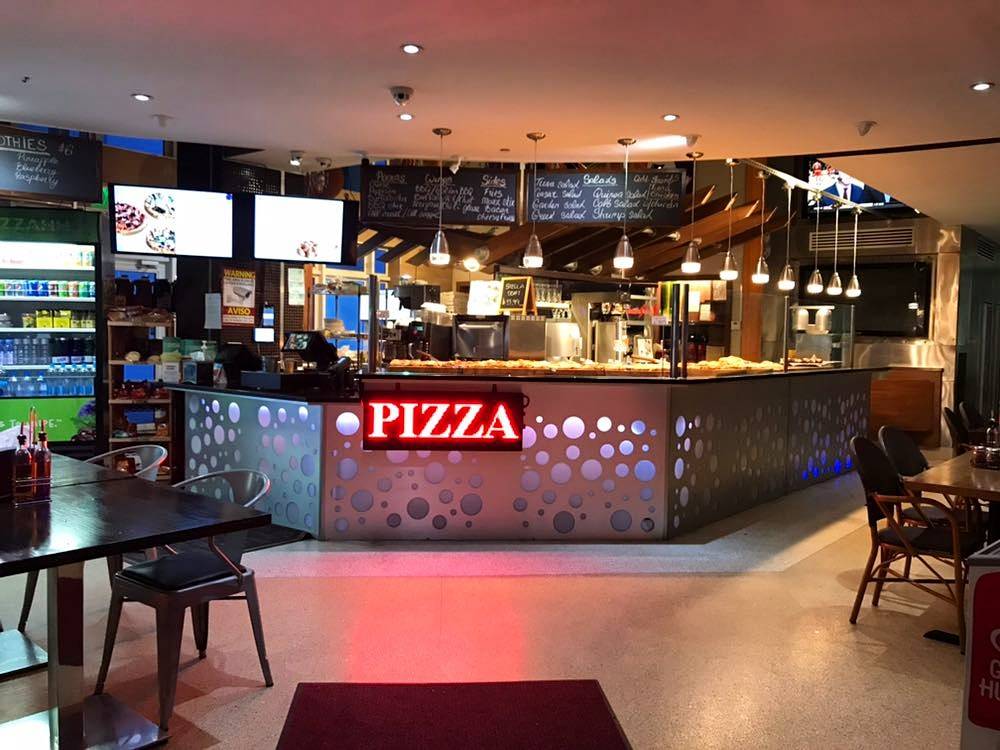 Pizza Days | meal takeaway | 448 Ocean Dr #6614, Miami Beach, FL 33139, USA | 3053978100 OR +1 305-397-8100