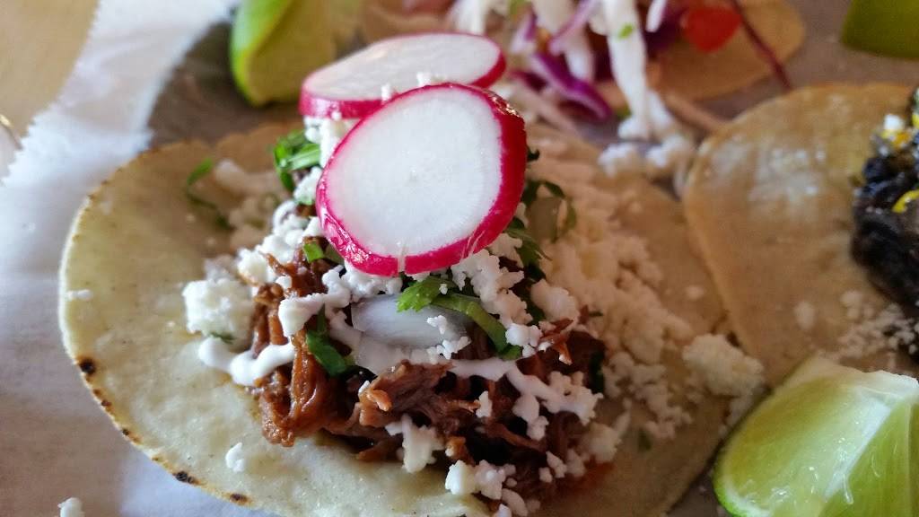 Bakersfield Short North | restaurant | 733 N High St, Columbus, OH 43215, USA | 6147548436 OR +1 614-754-8436