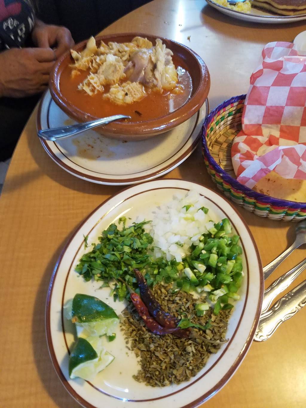 Taco El Grullense | restaurant | 108 Carlyle Way, Chowchilla, CA 93610, USA | 5596654398 OR +1 559-665-4398