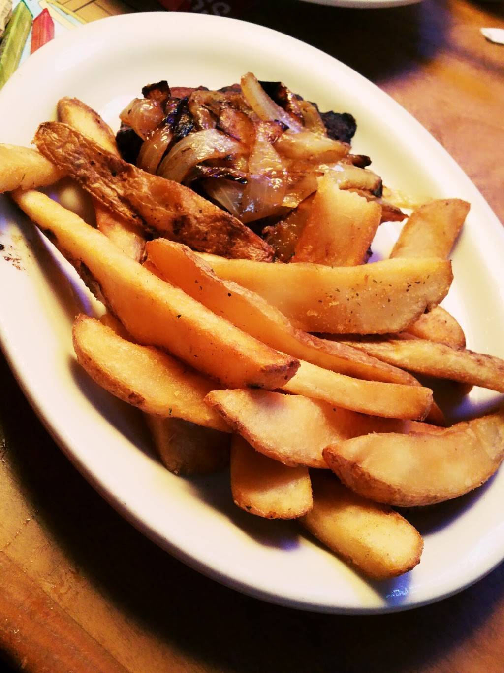 Texas Roadhouse | restaurant | 115 Garden Golf Blvd, North Wales, PA 19454, USA | 2153934974 OR +1 215-393-4974