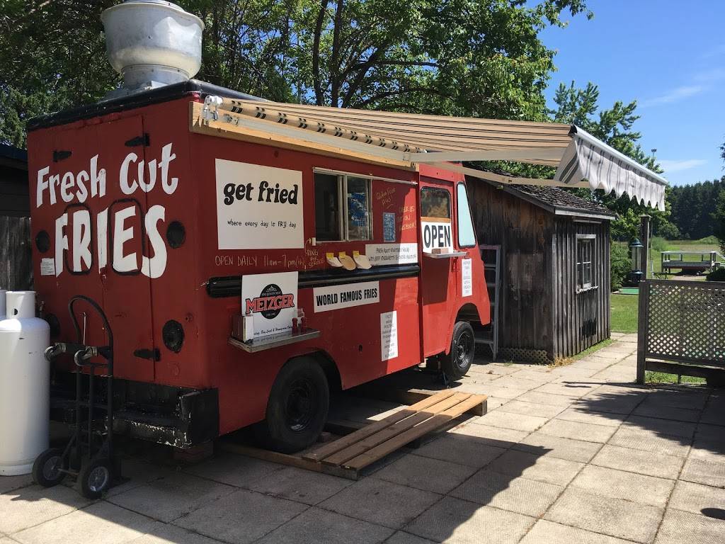 Fry Truck at Point Farms | meal takeaway | 82522 Bluewater Hwy, Goderich, ON N7A 3X9, Canada | 5195246362 OR +1 519-524-6362