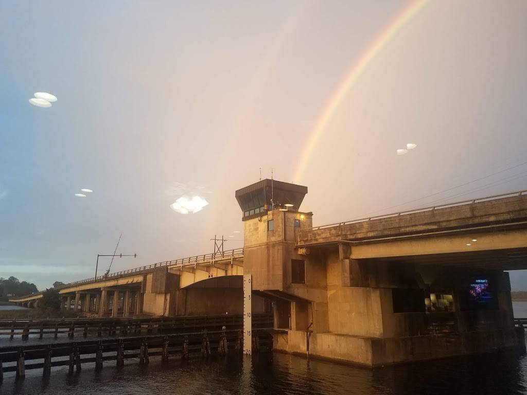 Anthonys Steak & Seafood | restaurant | 1217 Washington Ave, Ocean Springs, MS 39564, USA | 2288724564 OR +1 228-872-4564