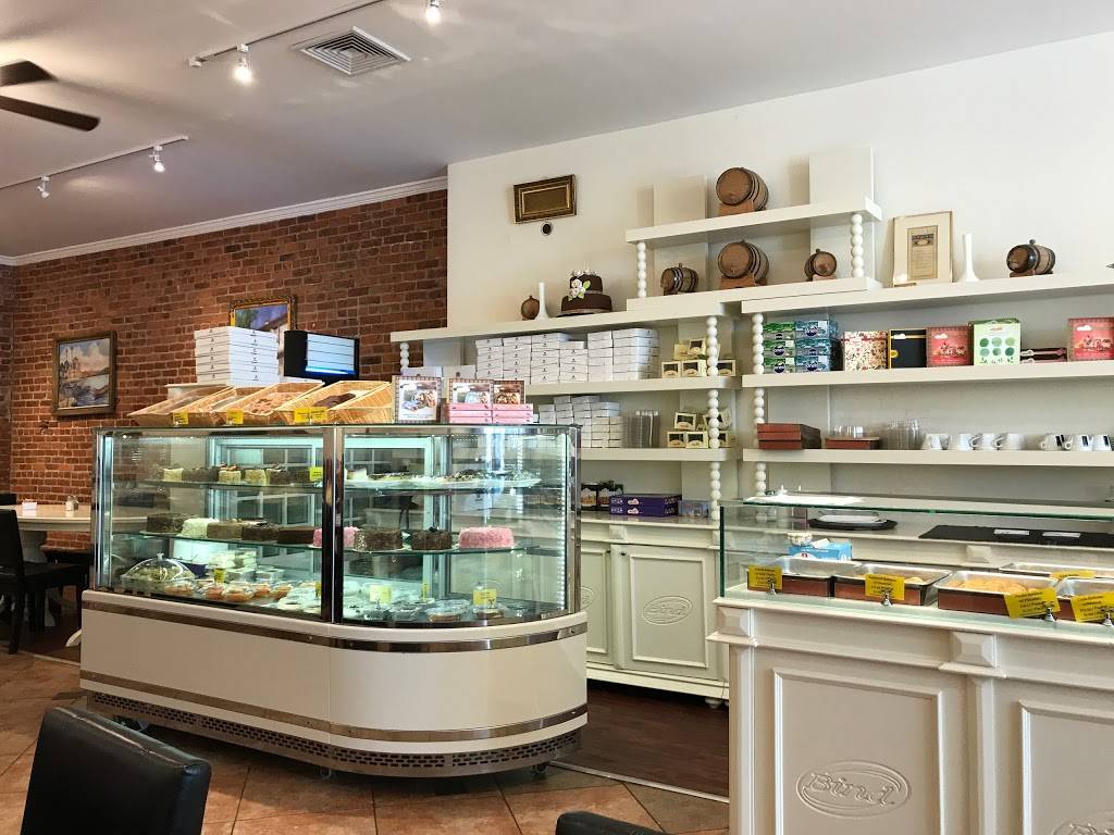 Brighton Güllüoglu Baklava Cafe | cafe | 239 Brighton Beach Ave, Brooklyn, NY 11235, USA | 3475776150 OR +1 347-577-6150