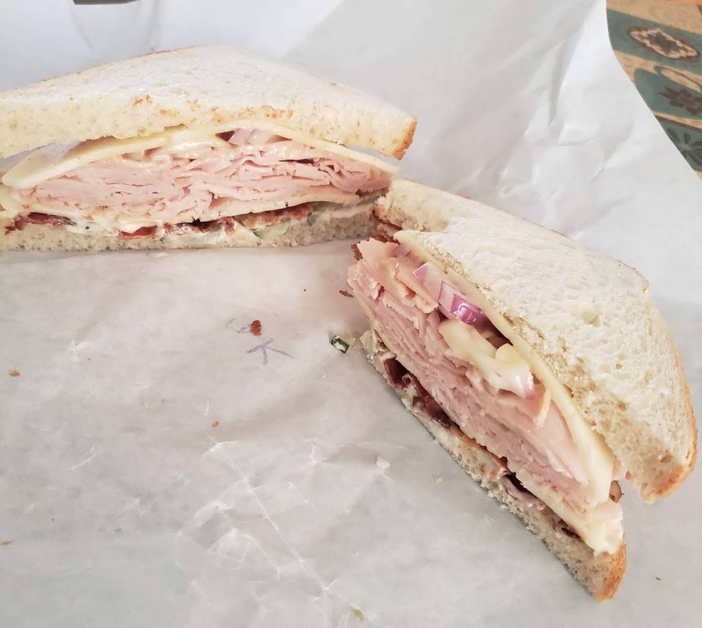 Jennys Place | restaurant | 162 Church St, Marlborough, MA 01752, USA | 7742473008 OR +1 774-247-3008