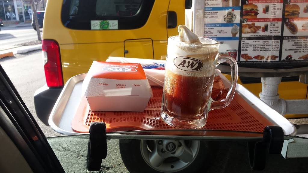 A&W Restaurant | restaurant | 4100 Twelve Mile Rd, Berkley, MI 48072, USA | 2485477126 OR +1 248-547-7126