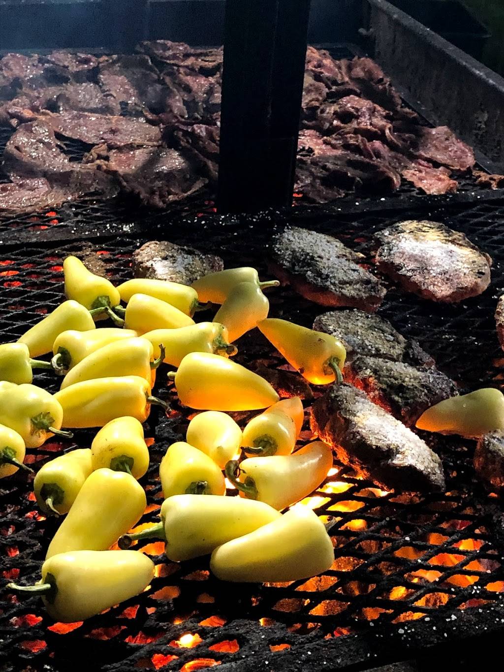 Tacos Los Cholos | restaurant | 821 S State College Blvd, Anaheim, CA 92806, USA | 7146038922 OR +1 714-603-8922