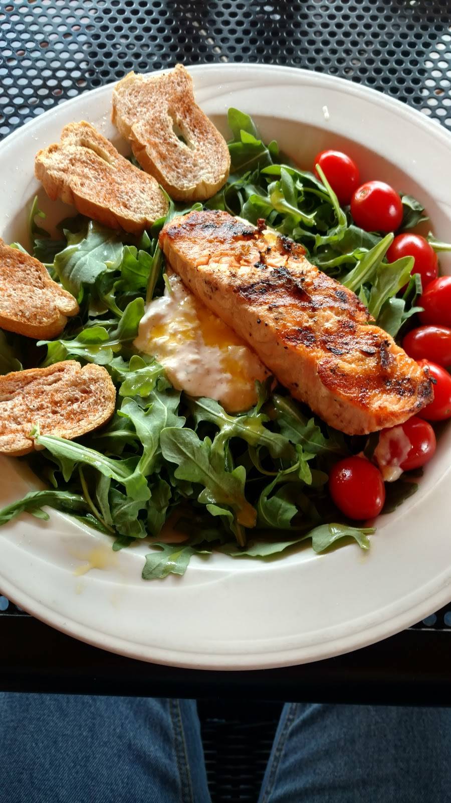 Blue Bird Inn | restaurant | 2387 Cornwall Rd, Lebanon, PA 17042, USA | 7172733000 OR +1 717-273-3000