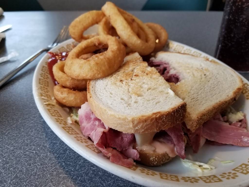 House of Reuben | restaurant | 7850 Metro Pkwy, Sterling Heights, MI 48312, USA | 5869772700 OR +1 586-977-2700