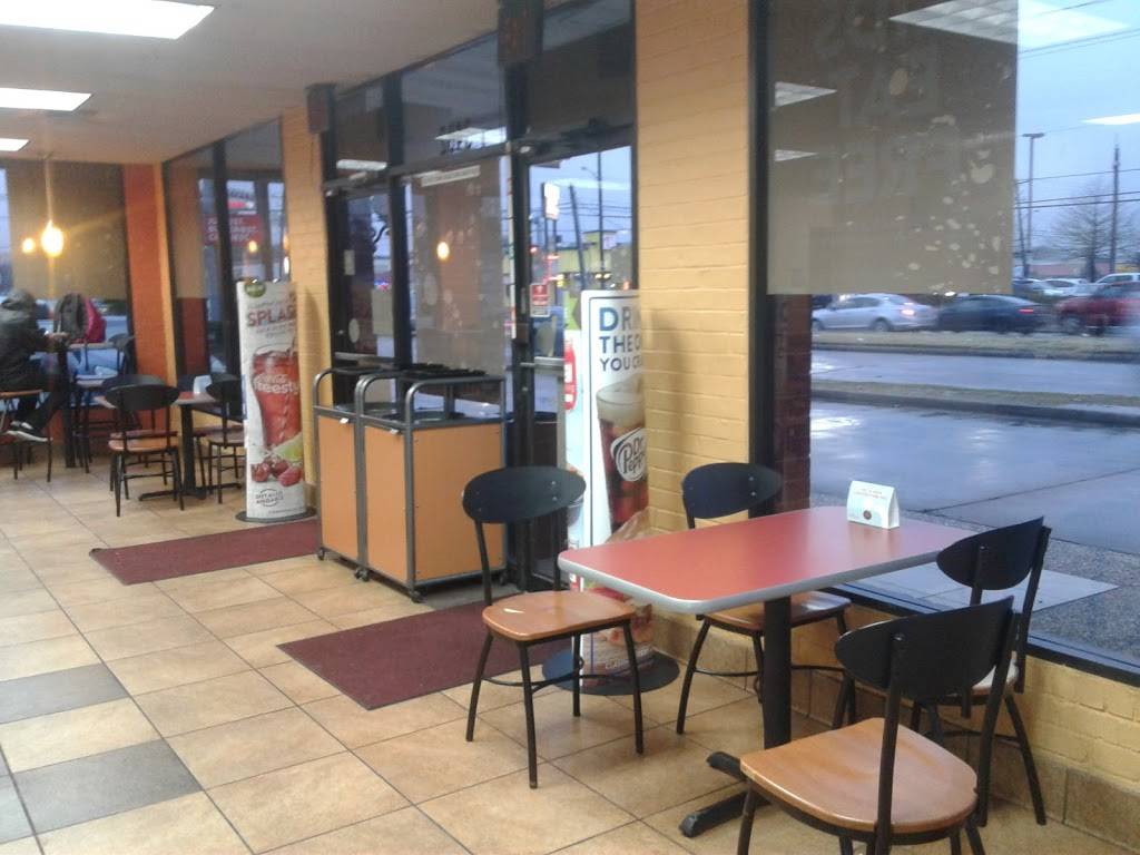 Jack in the Box | restaurant | 3402 Mangum Rd, Houston, TX 77092, USA | 2819011763 OR +1 281-901-1763