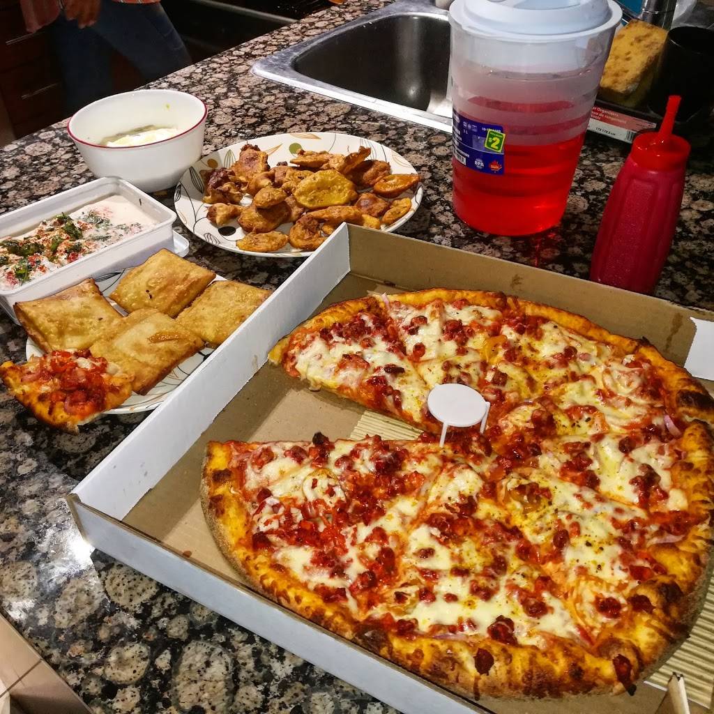 Manis Pizza & Wings | restaurant | 4665 Central Pkwy E #11, Mississauga, ON L4Z 2V5, Canada | 9055683333 OR +1 905-568-3333