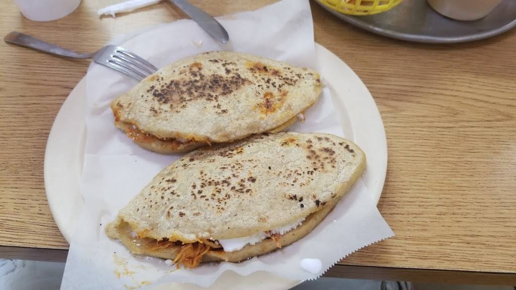 Antojitos Tonatico | restaurant | 1102 Glen Rock Ave, Waukegan, IL 60085, USA | 8476259561 OR +1 847-625-9561