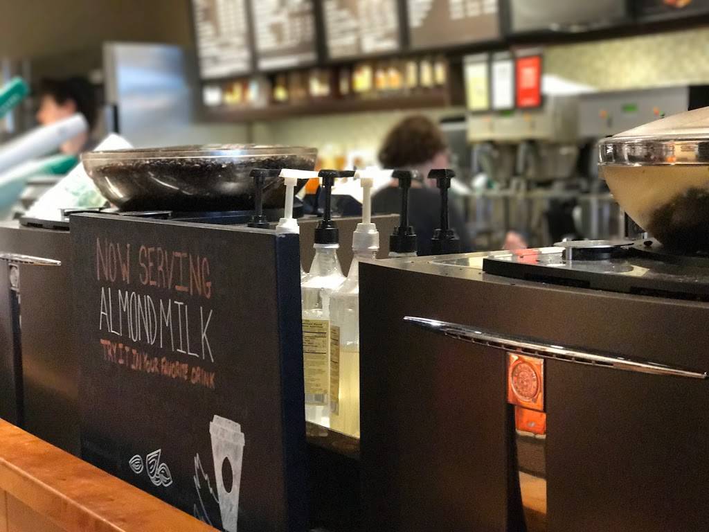 Starbucks | cafe | 3046 Gate House Plaza, Falls Church, VA 22042, USA | 7036459182 OR +1 703-645-9182