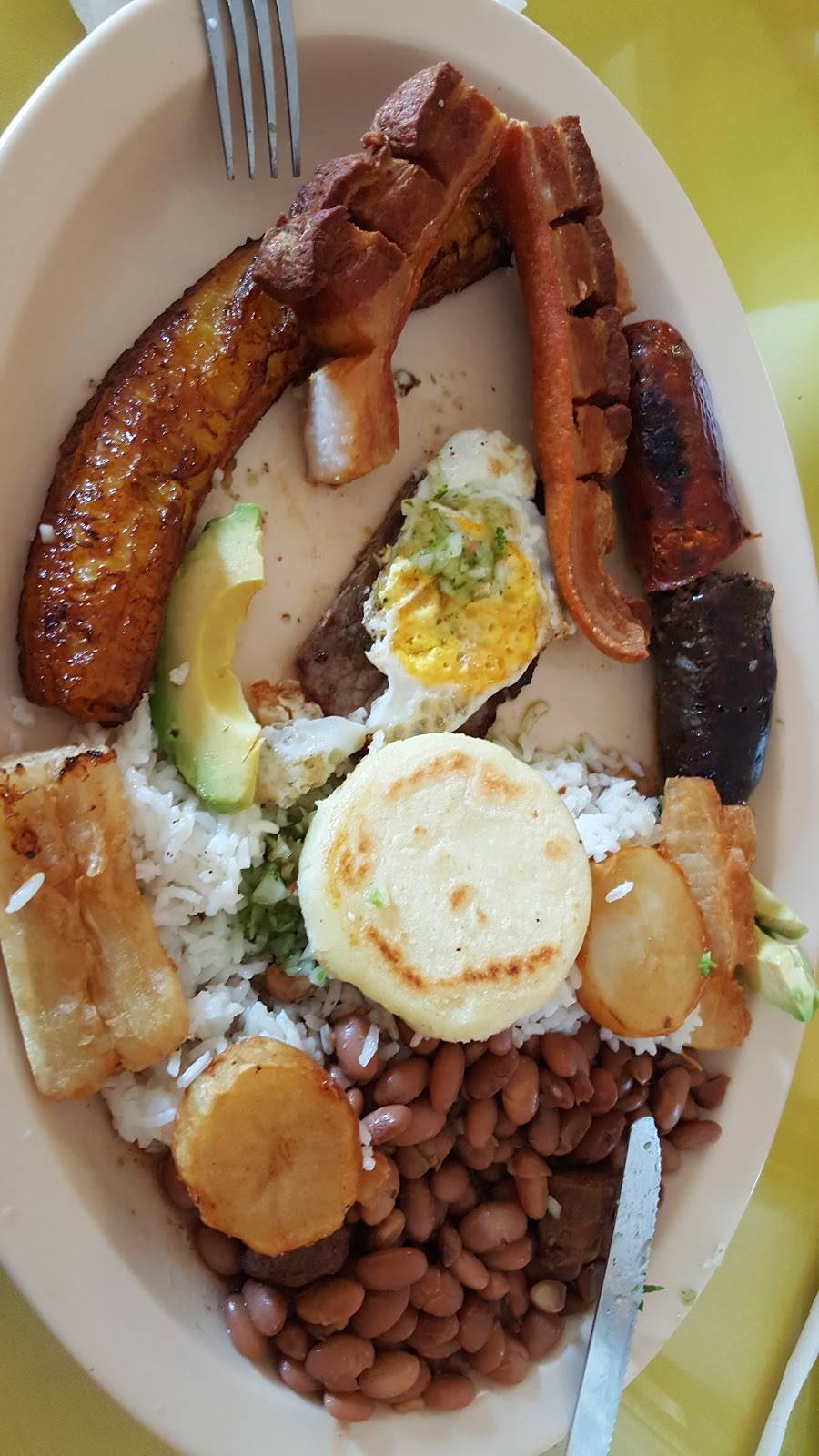 El Molinito Restaurant | restaurant | 8535 Washington Blvd, Pico Rivera, CA 90660, USA | 5629481828 OR +1 562-948-1828