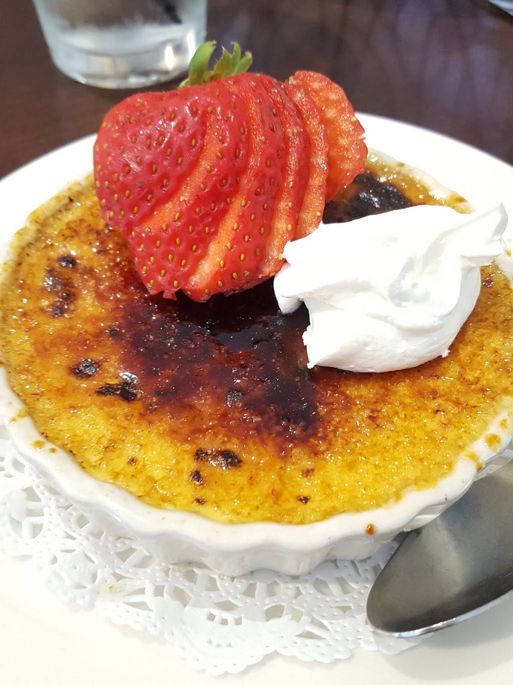 Welshfield Inn | restaurant | 14001 Main Market Rd, Burton, OH 44021, USA | 4408340190 OR +1 440-834-0190