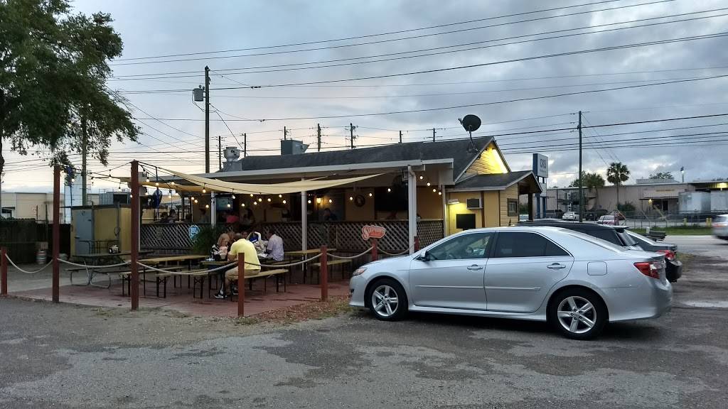 The Gnarly Barley | restaurant | 7431 S Orange Ave, Orlando, FL 32809, USA | 4078544999 OR +1 407-854-4999