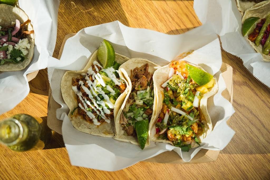 Revolución | restaurant | 916 NW 6th St, Oklahoma City, OK 73106, USA | 4056066184 OR +1 405-606-6184