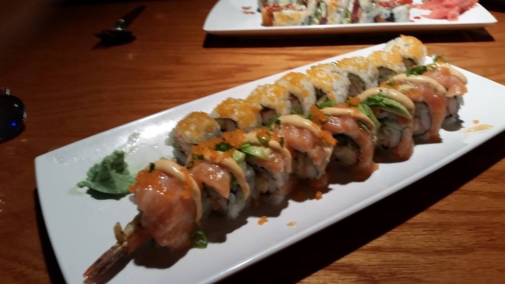 Tsunami Japanese Steakhouse | restaurant | 2176 Tyrone Blvd N, St. Petersburg, FL 33710, USA | 7274988774 OR +1 727-498-8774