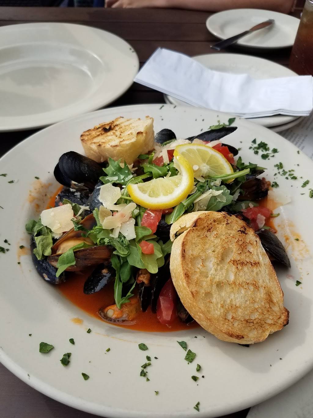 Founders Tavern & Grille | restaurant | 8125 Ritchie Hwy p, Pasadena, MD 21122, USA | 4105440076 OR +1 410-544-0076