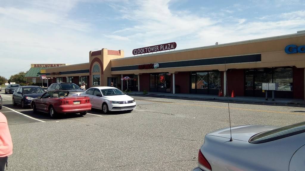 Antonios Pizza | restaurant | 2846 W Main St, Morgantown, PA 19543, USA | 6102865499 OR +1 610-286-5499