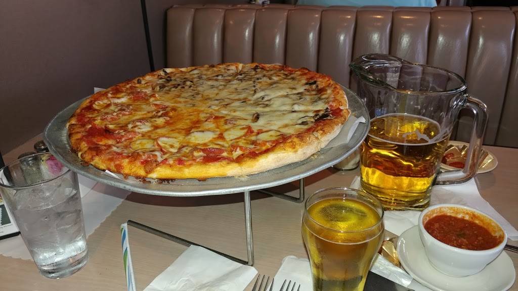 Chi-Chis Pizza | restaurant | 5145 E Los Angeles Ave, Simi Valley, CA 93063, USA | 8055263393 OR +1 805-526-3393