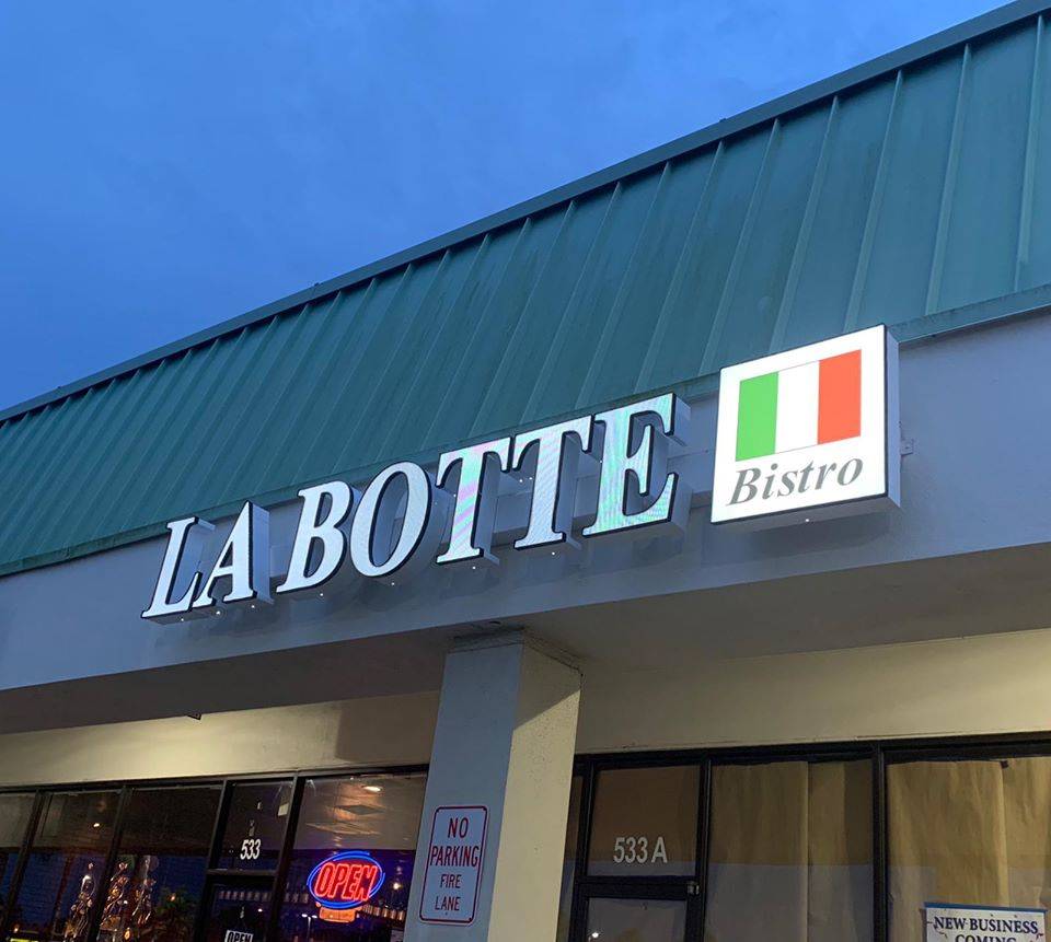 La Botte Italian Bistro | restaurant | 533A U.S. 41 Bypass N, Venice, FL 34285, USA | 9412207038 OR +1 941-220-7038