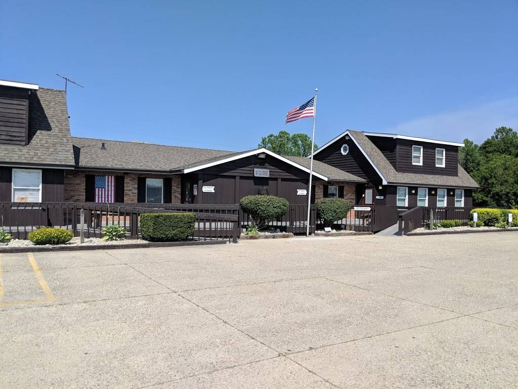 Lake Manor Restaurant | restaurant | 13143 US-68, Mt Orab, OH 45154, USA | 9374443500 OR +1 937-444-3500