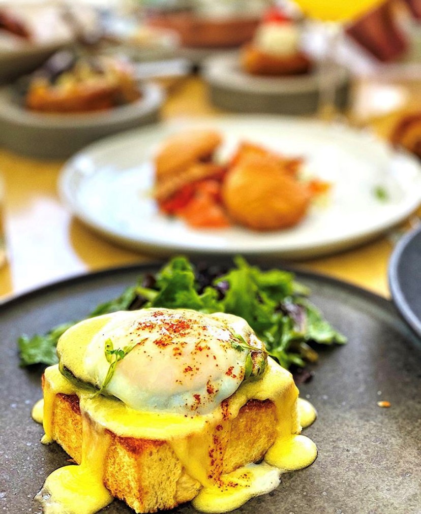 Terrace Dining Room at SLS Beverly Hills | restaurant | 465 La Cienega Blvd, Los Angeles, CA 90048, USA | 3102465555 OR +1 310-246-5555